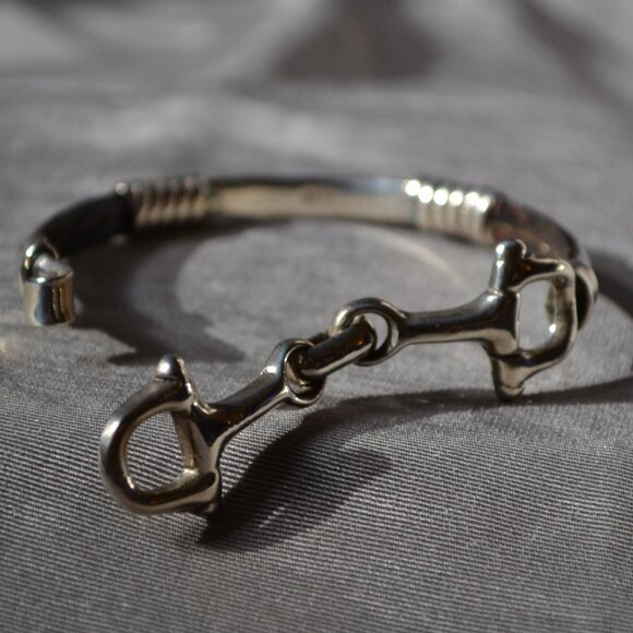 Vintage - Silver and Leather - Horse Bridle/Bit/Stirrup Bracelet. - Picture 4 of 7